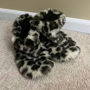 Pink cheetah bootie slippers